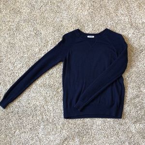 BLUE OLD NAVY SWEATER